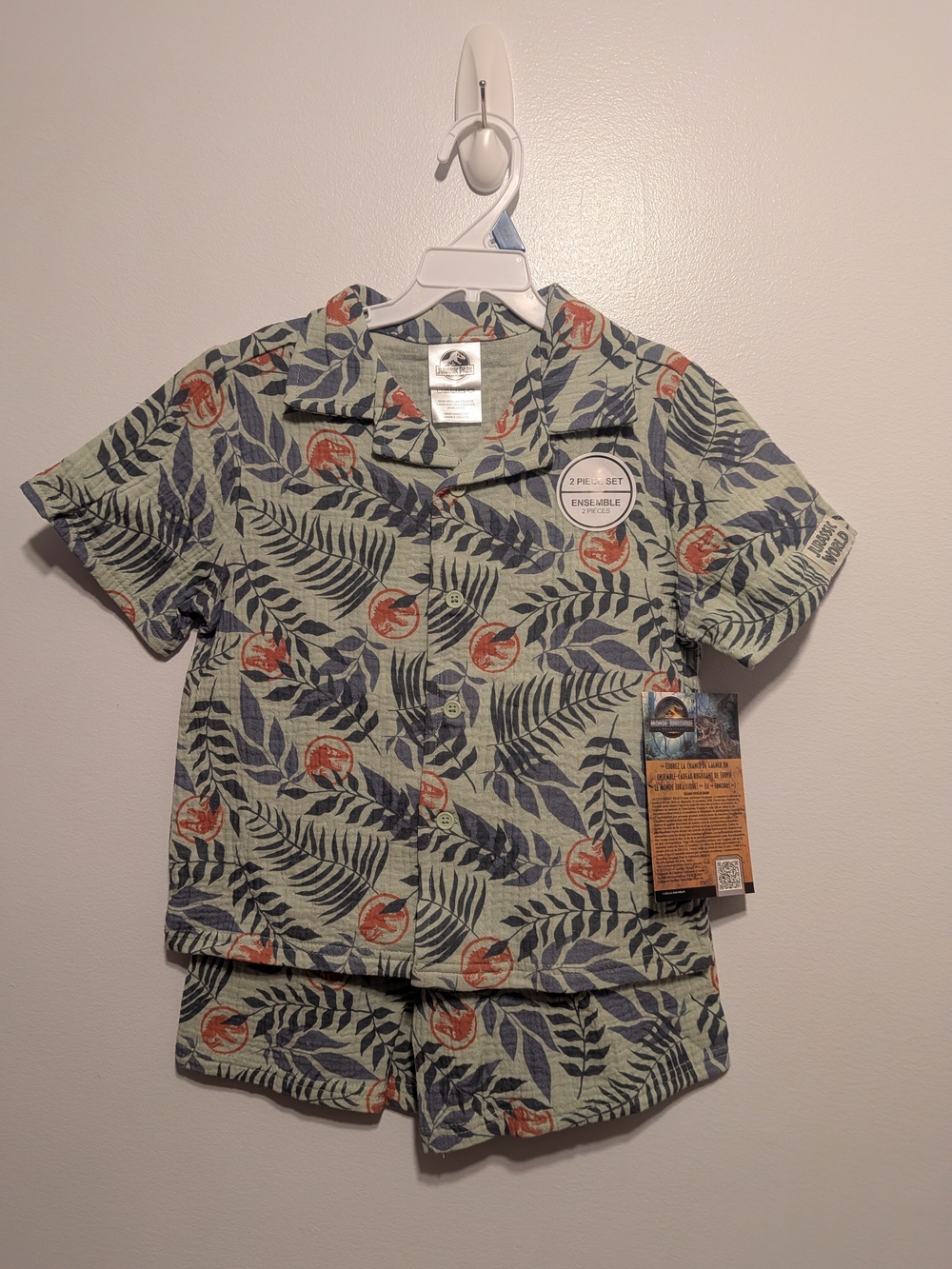 Kids Short-Sleeve Leaf Print Pajama Set in Sage and Navy with Orange Accents